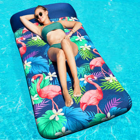 FindUWill 72x38 inflatable lounge offers comfortable tanning.