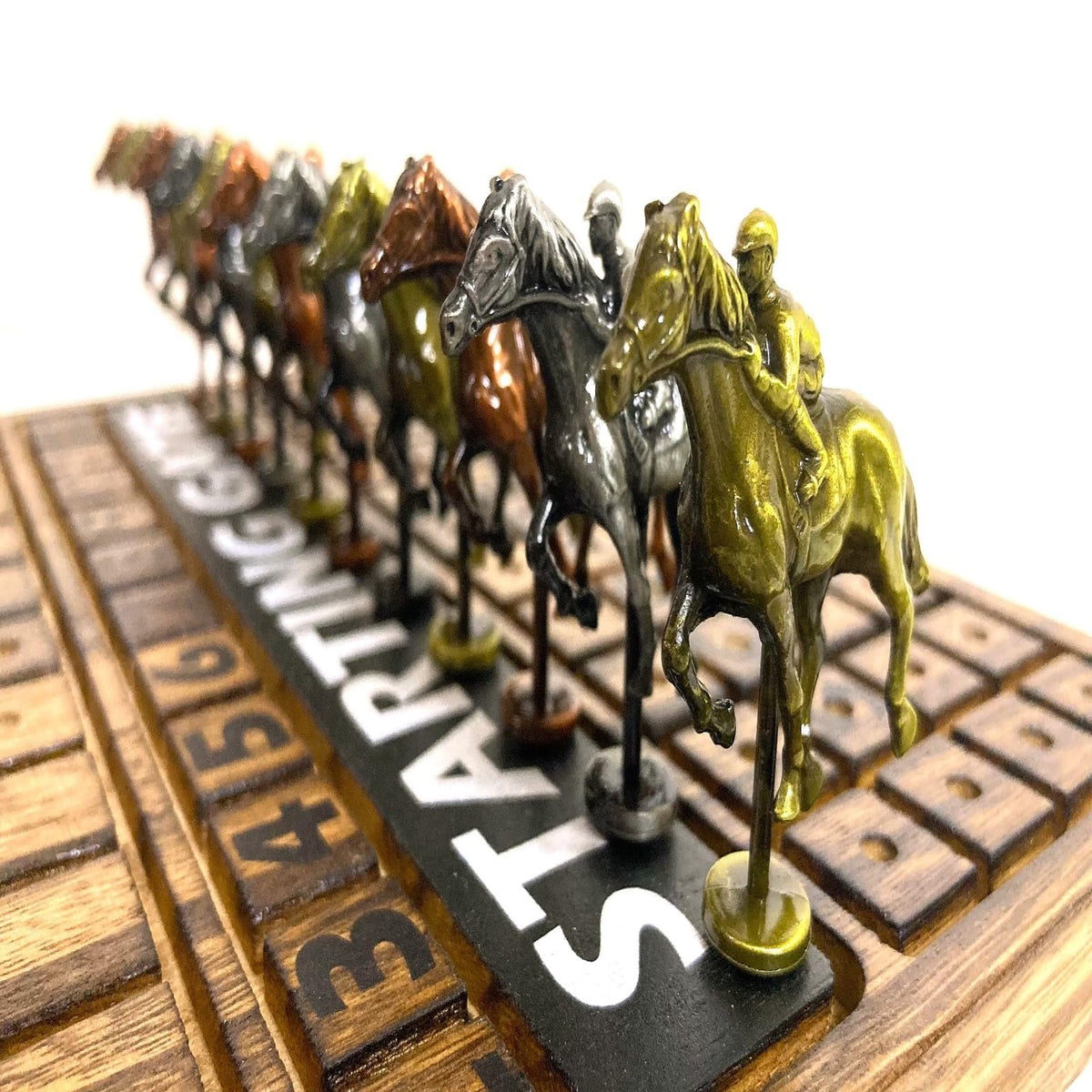 FINENI metal horses suggest durability for repeated play.