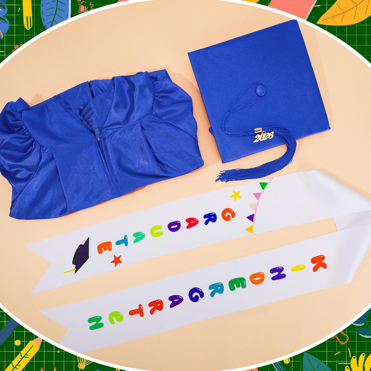 Fingertip WD graduation set helps create lasting kindergarten memories