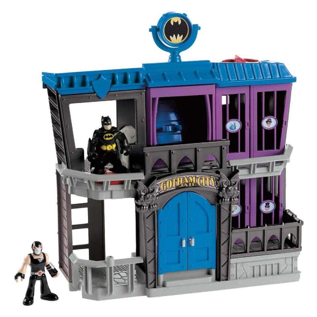 Fisher-Price Imaginext Bane glow detail enhances playtime visuals.