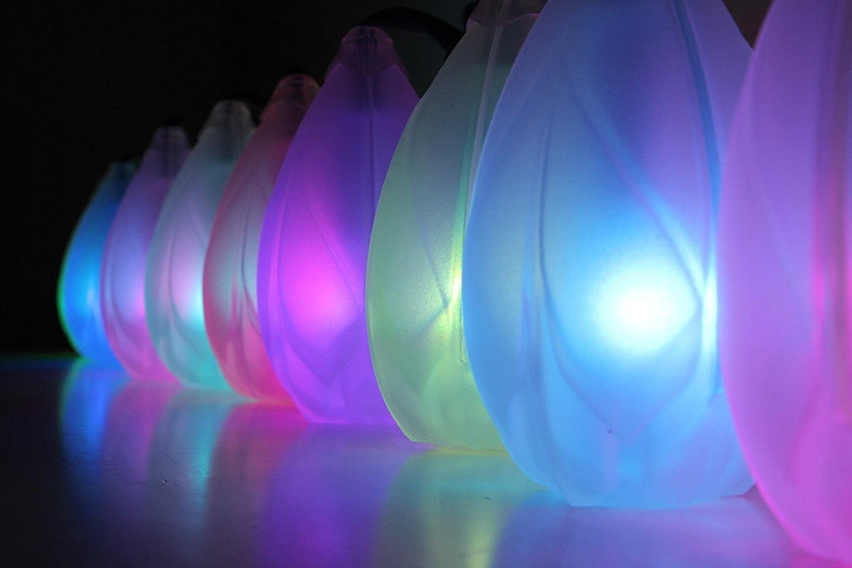 Flowtoys Podpoi v2 silicone shell showcasing cushy, impact-friendly design.