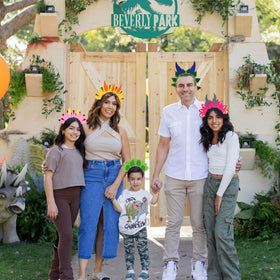 Flying Childhood party props ideal for photoshoots and celebrations