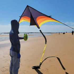 Long lines and a sturdy handle improve control during flight sessions.