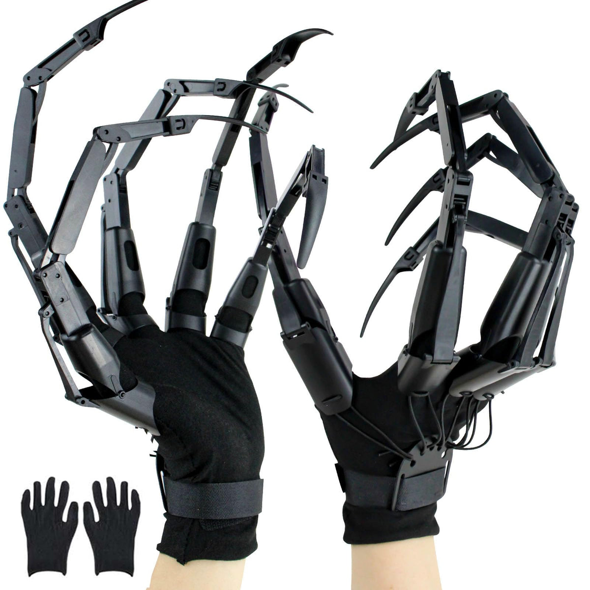 Foggizo articulated fingers with fingernail for a creepy cosplay look.