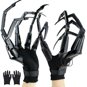 Foggizo articulated fingers with fingernail for a creepy cosplay look.
