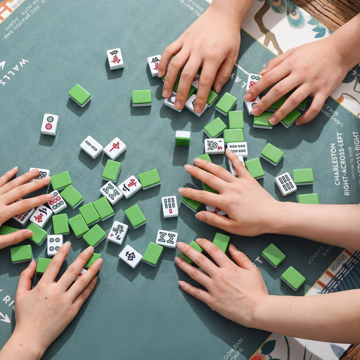 Foilswirl mat suitable for mahjong, dominoes, cards, and more.
