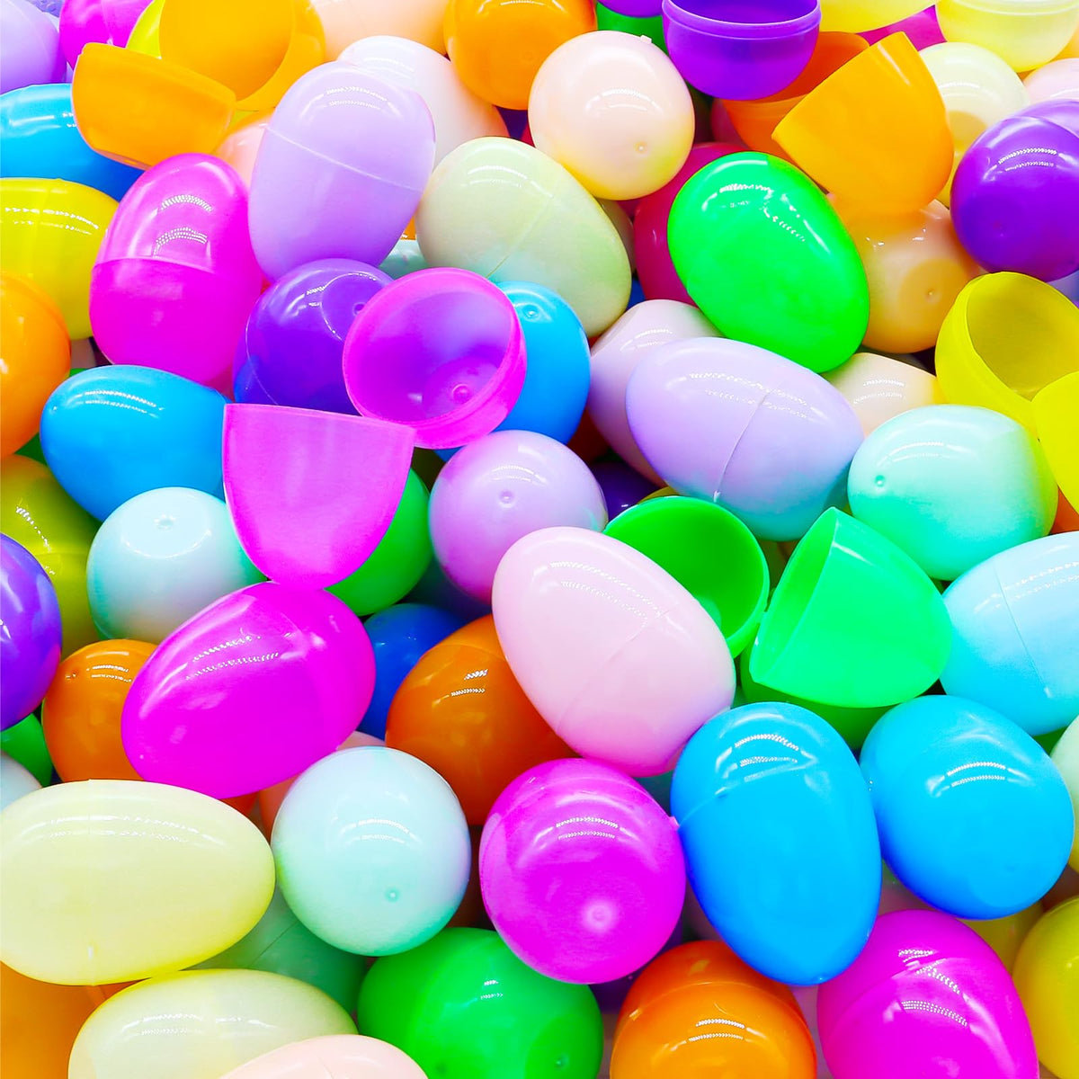 FORLINX eggs decorate displays and Easter baskets with color.