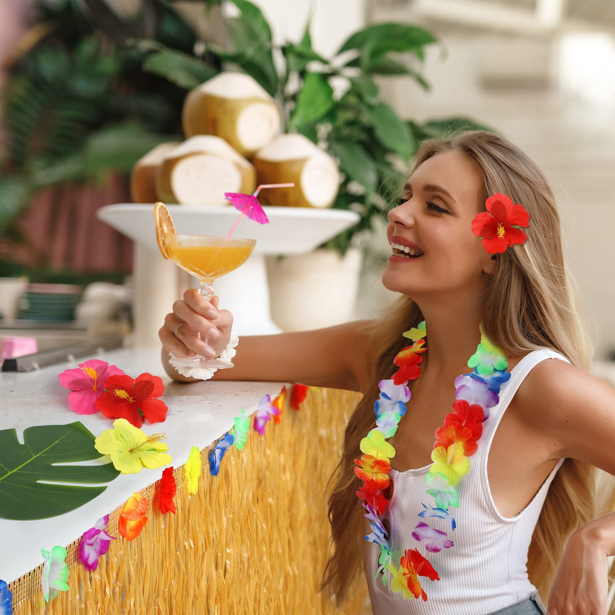 Fovths pineapple cupcake toppers boost party treats with playful detail.