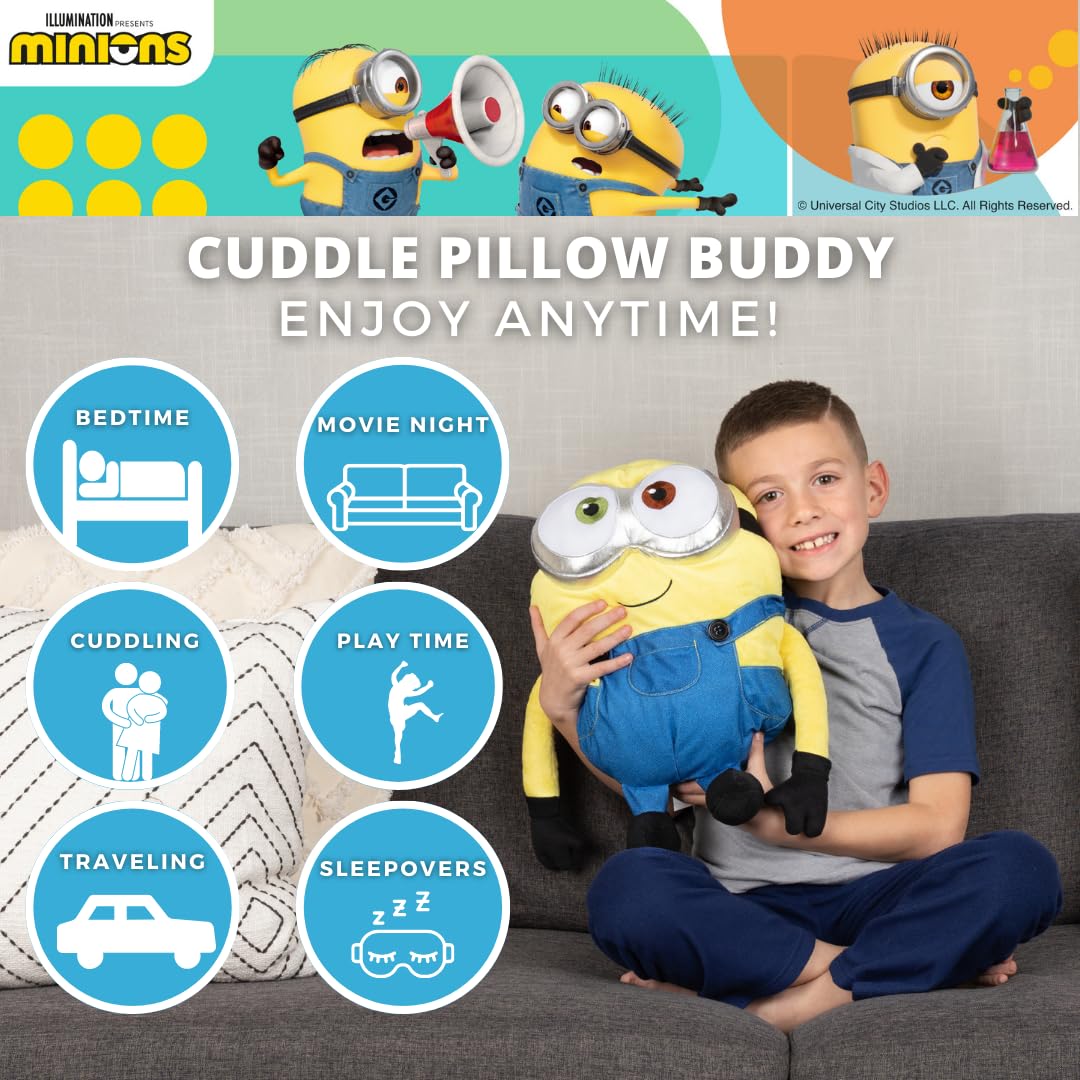 Franco Minions Bob pillow side detail with goggles for lifelike charm.
