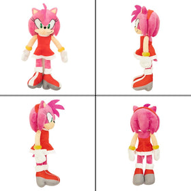 Franco Sonic Amy Rose plush texture, velvety and comforting for kids.