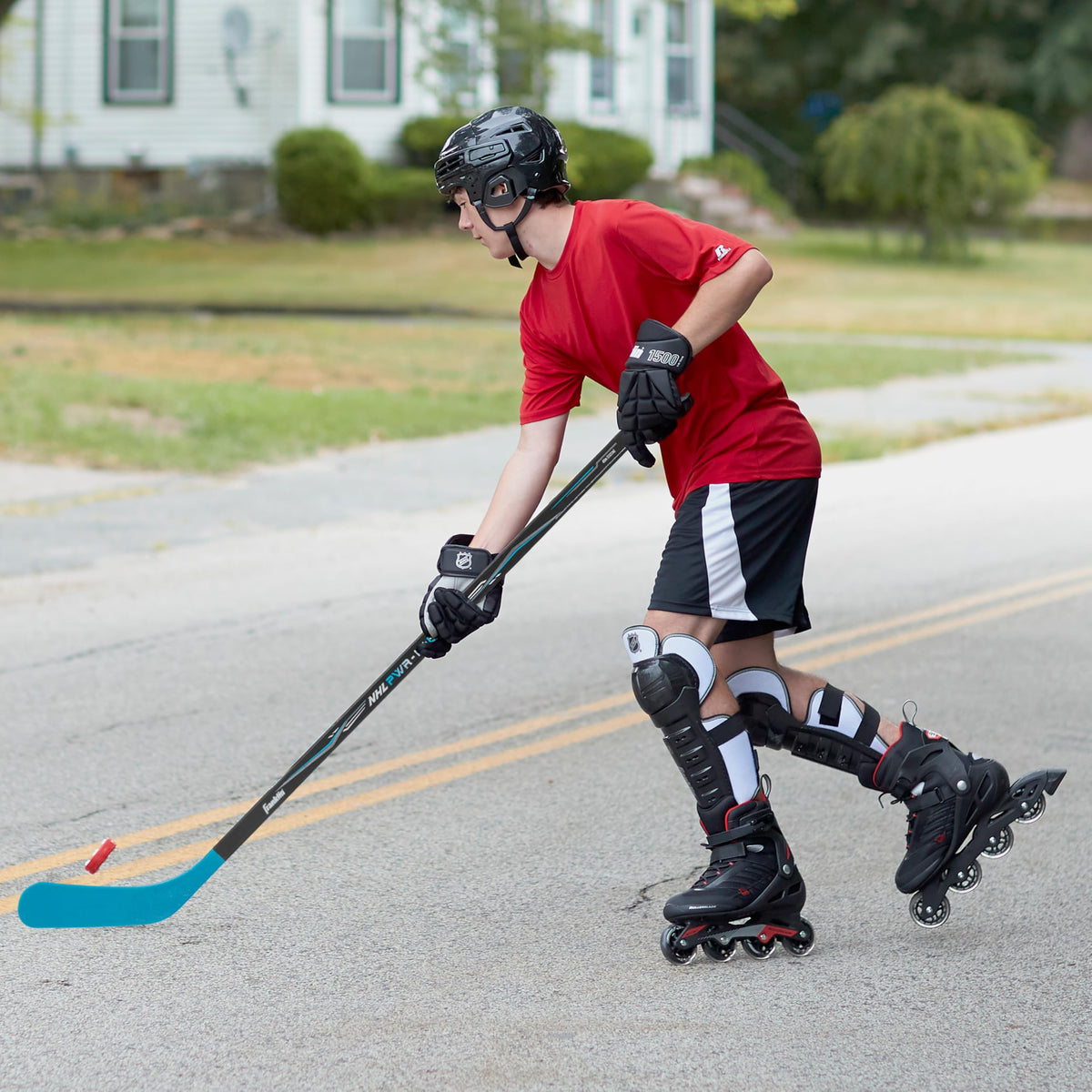 Grip texture close-up signaling comfortable handling during rapid passes.