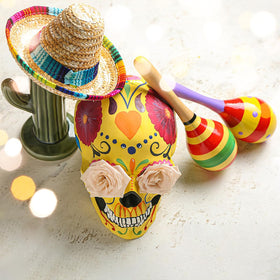 Frcctre small sombrero party hat suitable for costumes and props.