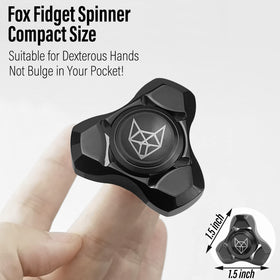 FREELOVE stainless steel spinner demonstrates heavy spin for focused work.