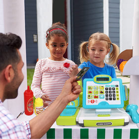 FS Shopping Basket – lightweight accessory for cooperative play with friends or family