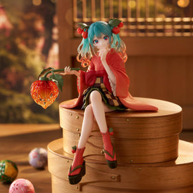 FuRyu Hatsune Miku Noodle Stopper Figure Base Stand included for stable presentation.