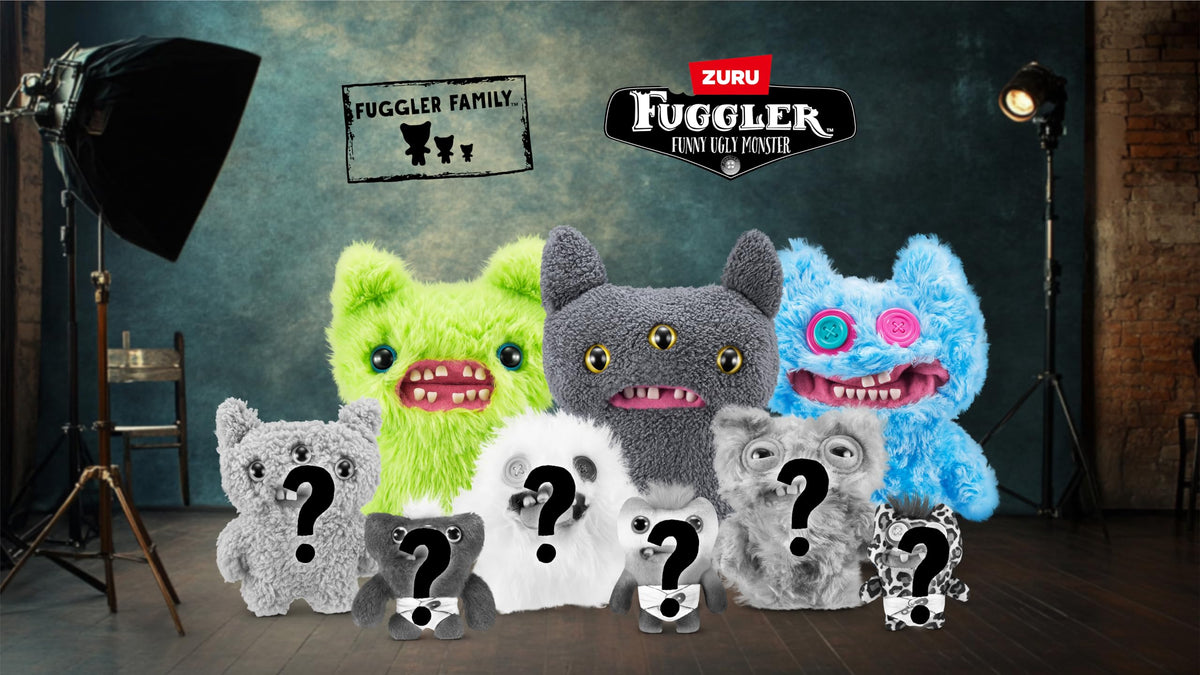 Unboxing moment with the Fuggler set, reveal the mystery inside.