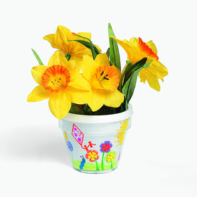 Fun Express removable paper inserts enabling easy customization.