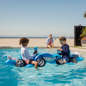 Large integrated valve enables quick inflation and deflation for convenience.