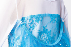 Funna Elsa rhinestone belt adds sparkle to party-ready attire