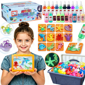 Funwins Magic Gel Water Pets display aquarium showcases gel pets in a decorative tank.