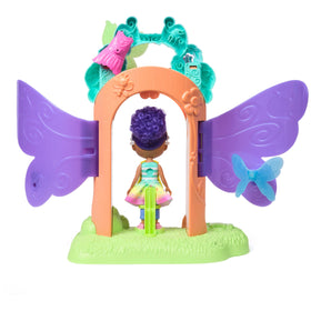 Includes transforming playset, Gabby doll, wings, tops, and accessories
