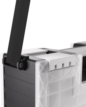 Gamegenic Game Castle reinforced handle makes carrying to games comfortable.