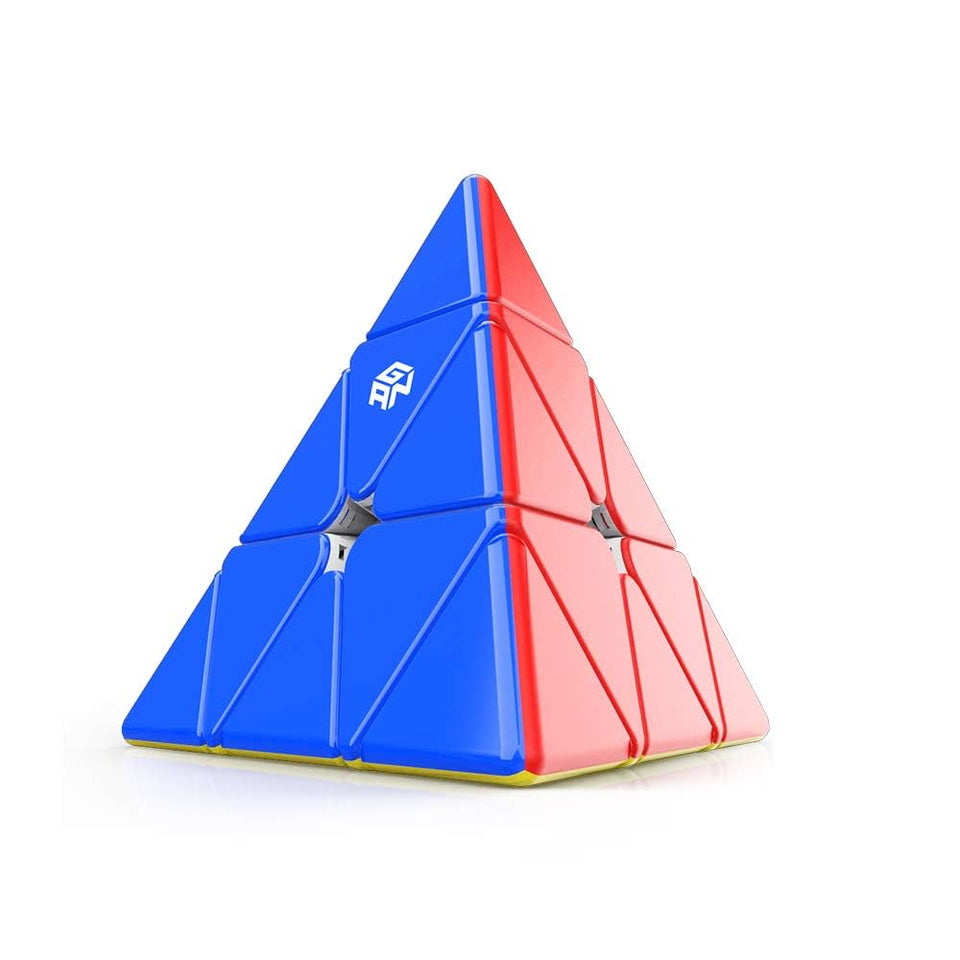 GAN Pyraminx 36 magnets core positioning for fast, precise turns.