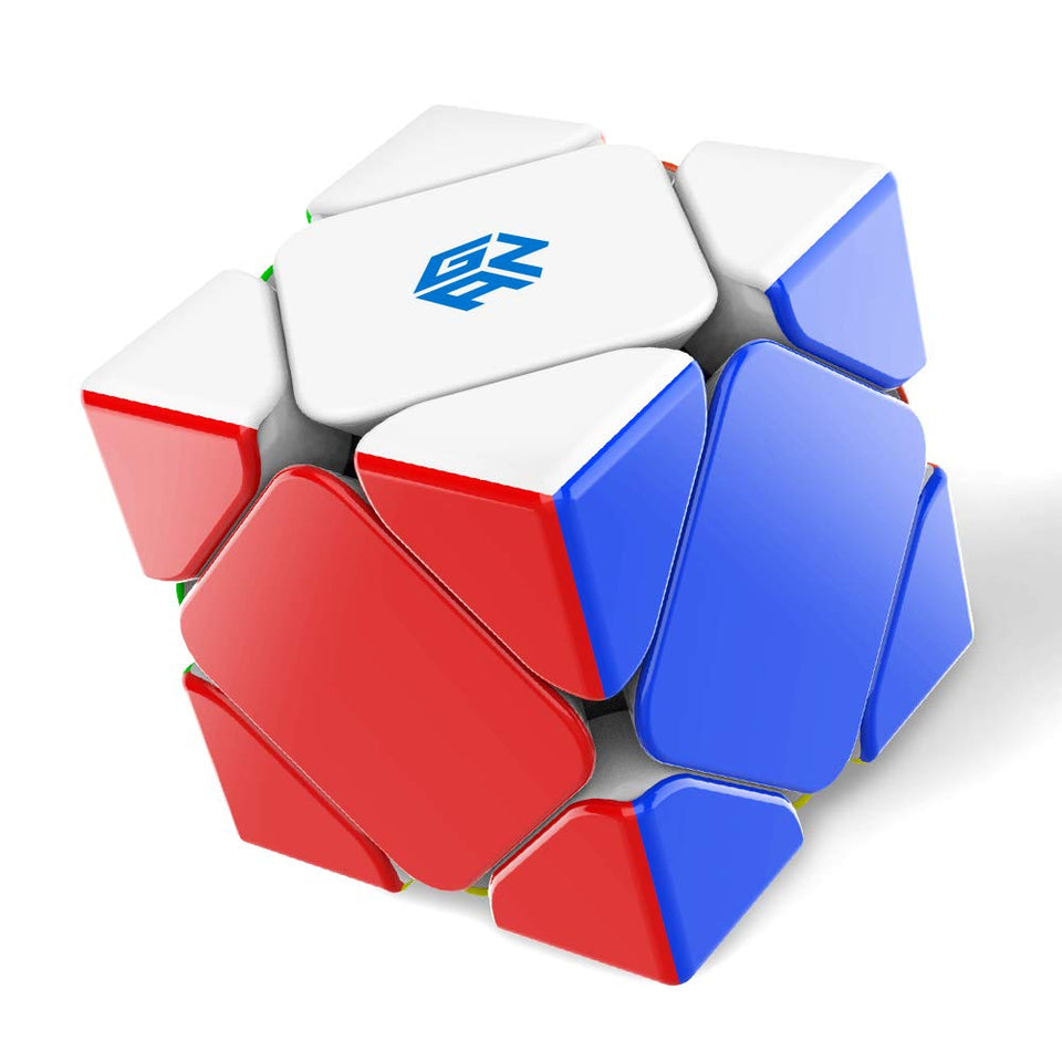 GAN Skewb 8 magnets front view with compact, fast-feel potential