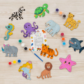 GEECOZYLIFE safari-ocean wood pieces close-up, ideal for colorful, mess-free art sessions.