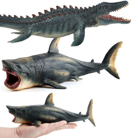Gemini&Genius megalodon movable jaw adds dynamic play
