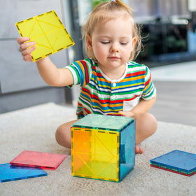 Gemmicc Larger magnets enable taller, more ambitious constructions.