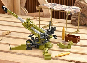 General Jim's howitzer diorama-friendly design fits shelves and desks.