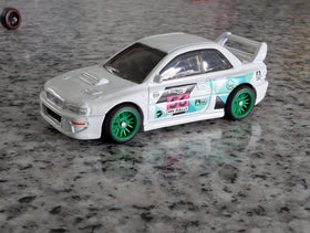 Generic 1:64-scale mixed rim-styles add variety to your collection.