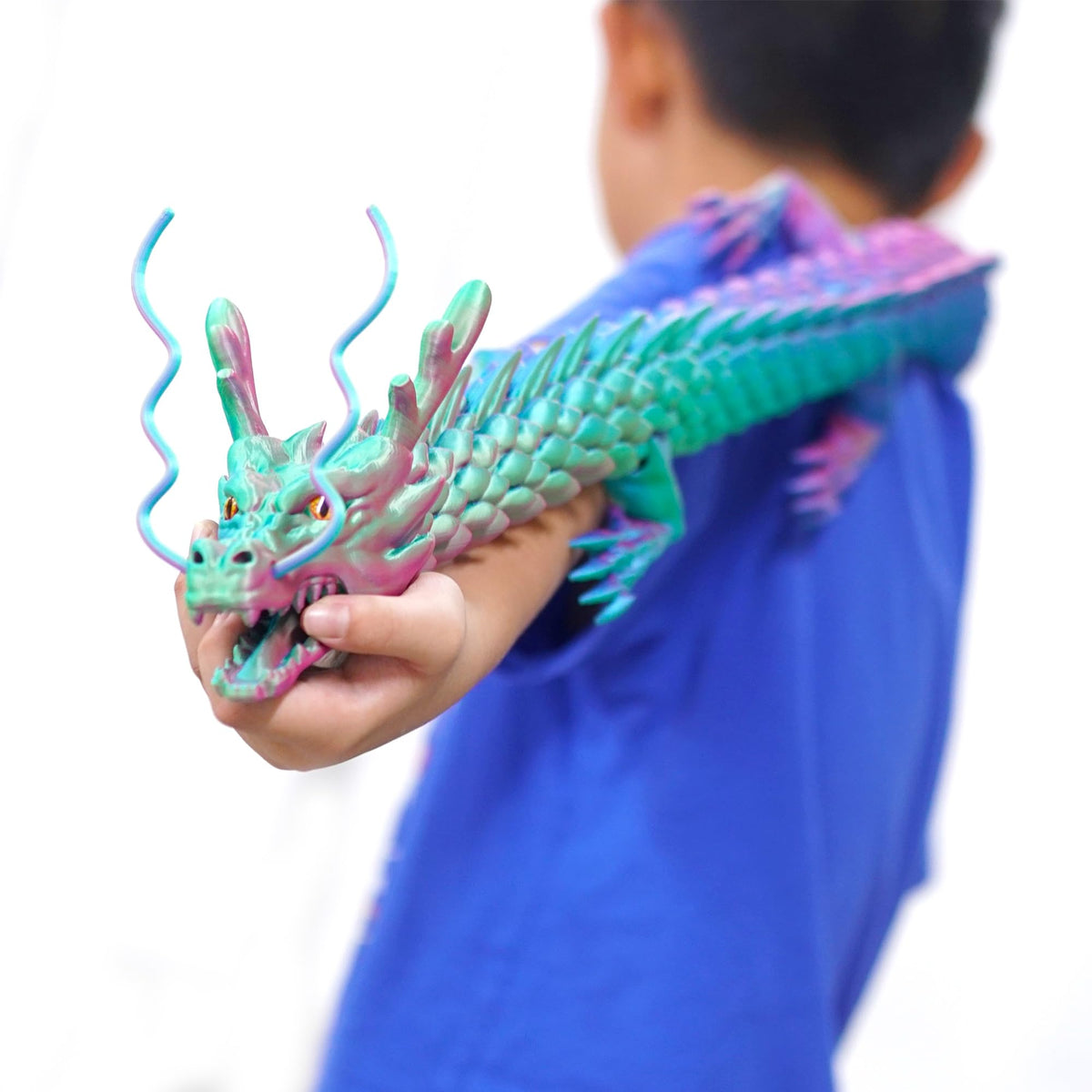 Generic dragon figurine shows color shift from every angle