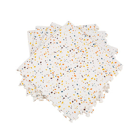 Generic interlocking tiles form a 176 by 117 cm play area.