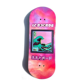Generic LC Boards 98x34 foam grip tape delivers strong traction for precise fingerboard tricks.