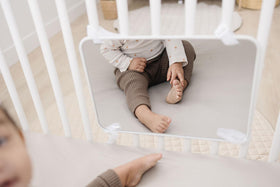 Genius Baby Toys protective film safeguards the mirror during transit.