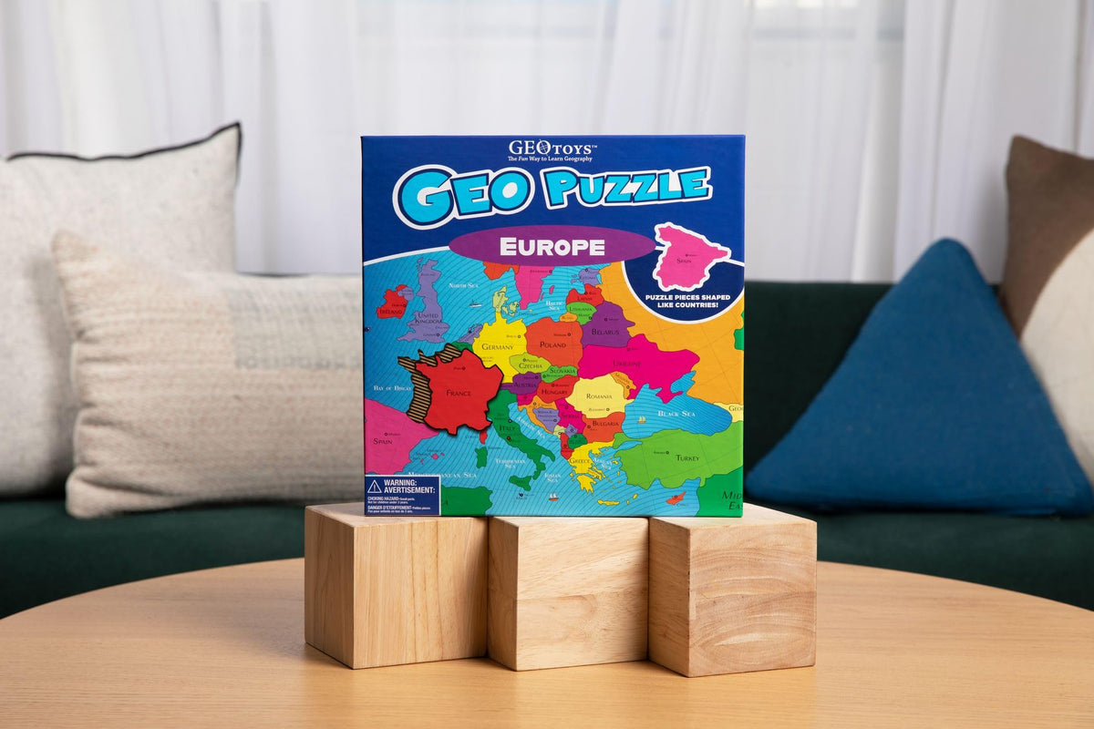 Geotoys GeoPuzzle features large and small pieces to build fine motor skills and independence.