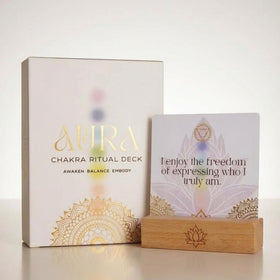 Getta Girl Aura Chakra deck cover with luxe design for mindful rituals.
