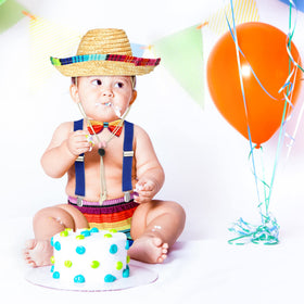 Geyoga Cinco De Mayo complete set for coordinated family photos.