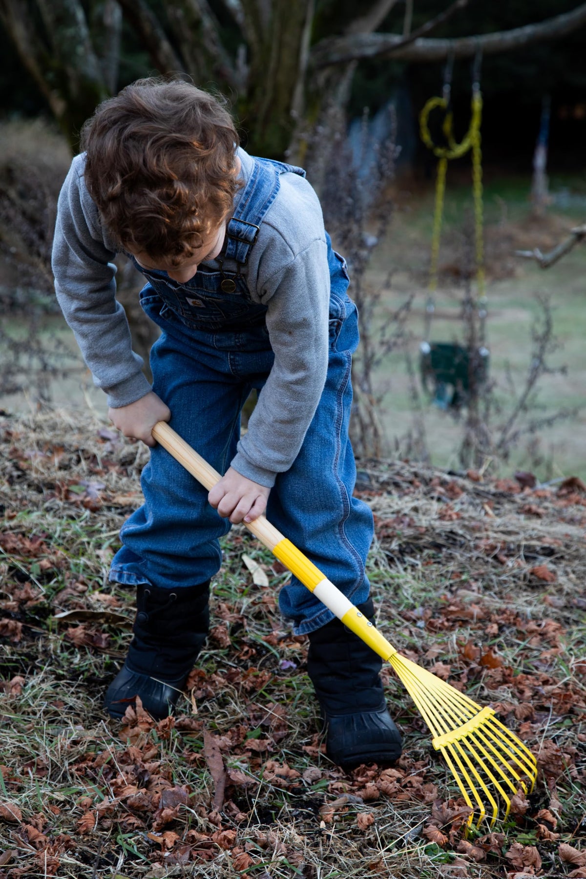 Durable construction supports active play and early responsibility in gardening tasks.