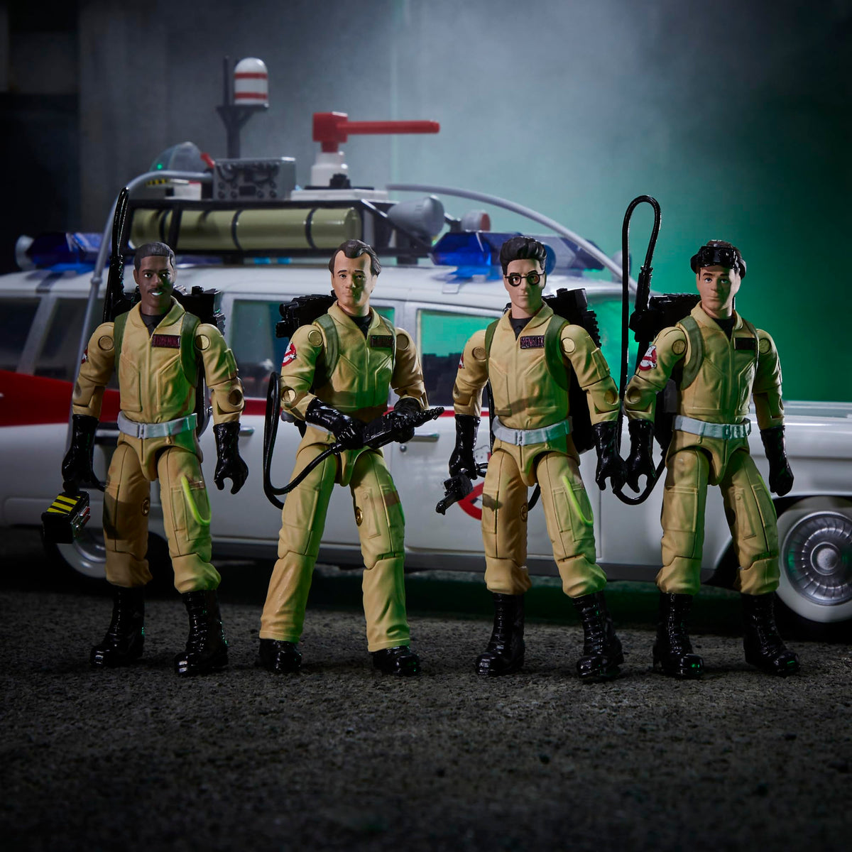 Ghostbusters Plasma Pack 40th: P.K.E. Meter accessory sparks role-play scenarios.