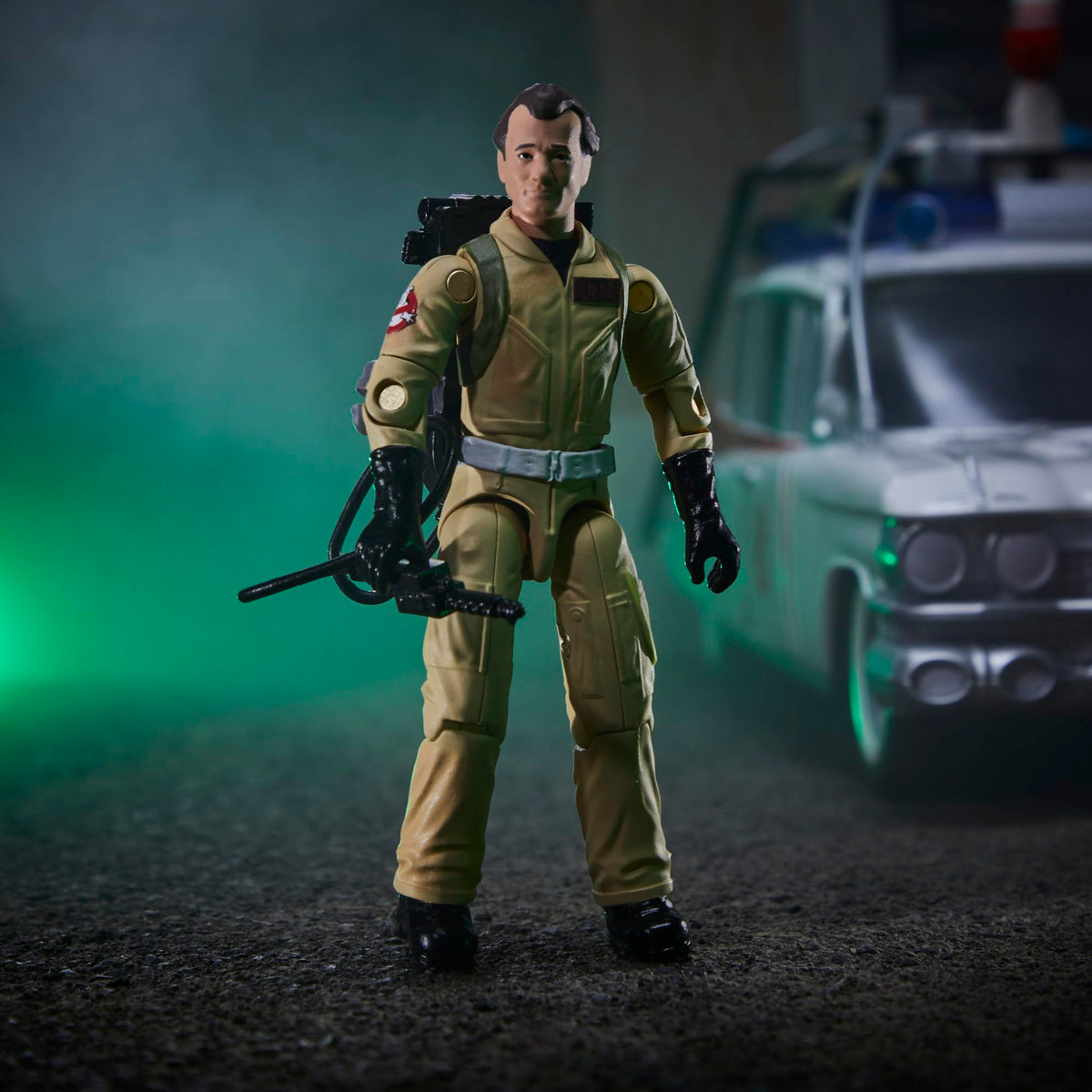 Ghostbusters Plasma Pack 40th: Winston Zeddemore figure with gear for adventurous play.