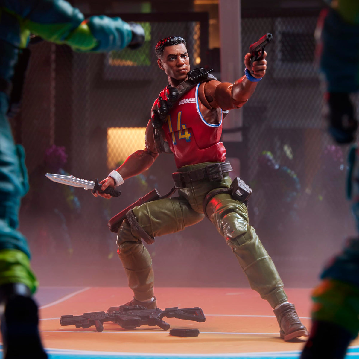 Bradley Big Lob Sanders with knife and grenade accessories for dioramas