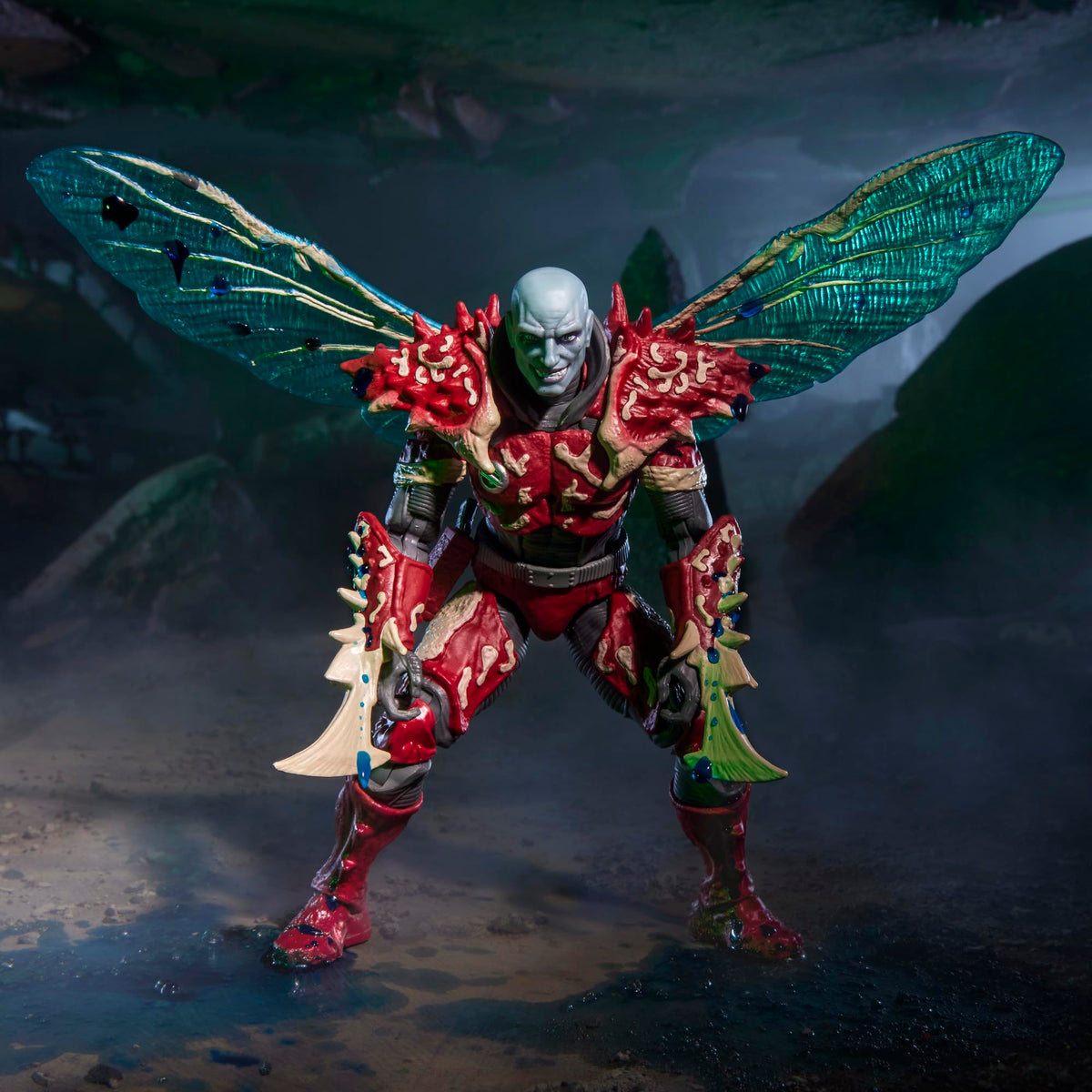 Wings extended on Cobra-La Royal Guard for dynamic flight poses.