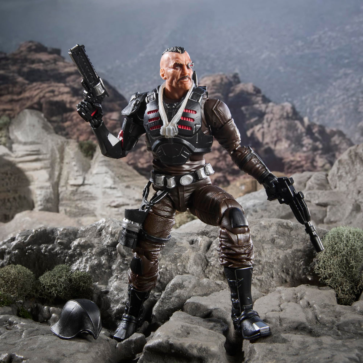 G.I. Joe Major Bludd backpack with loadout for adventurous setups