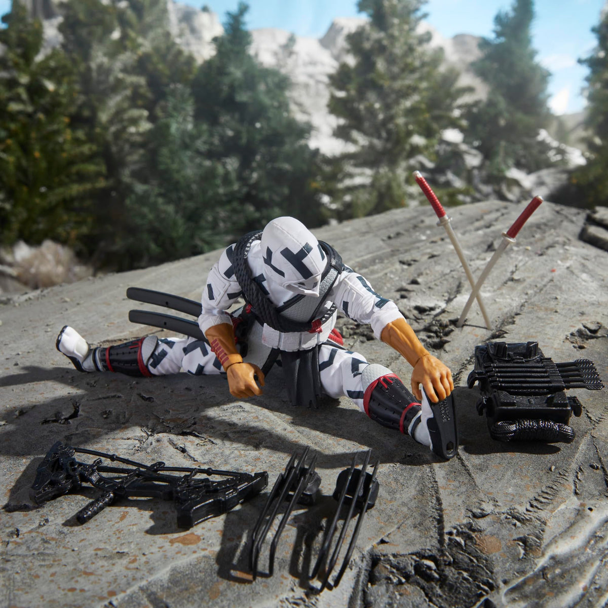 Backpack quiver and compound bow expand play and display possibilities