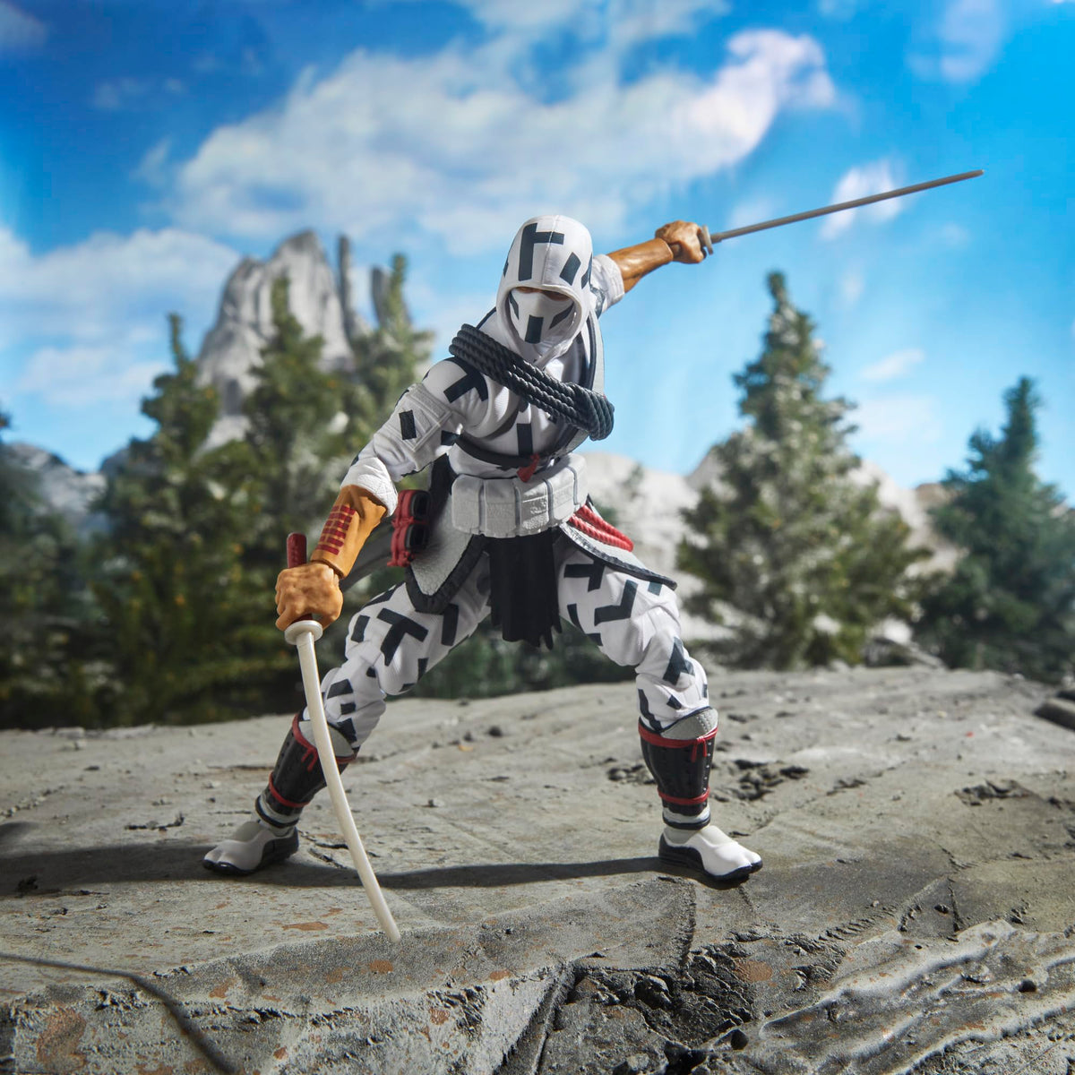 6-inch Storm Shadow offers highly poseable action