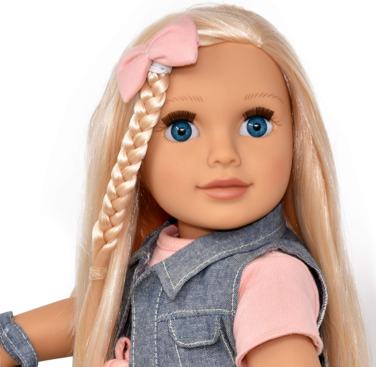 Gift Boutique 18-Inch doll with blue eyes, perfect for imaginative dress-up stories
