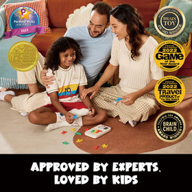 GiiKER color pieces align with the left indicator to guide each challenge.
